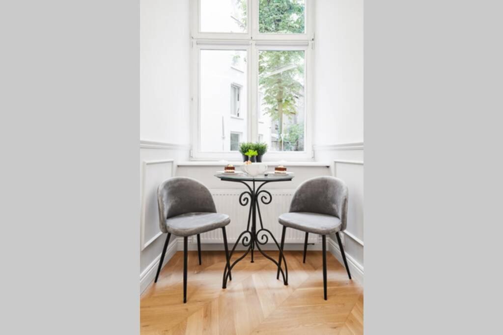 Househost I: Studencka Street * Krakau